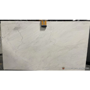 19702 - quartzite countertop